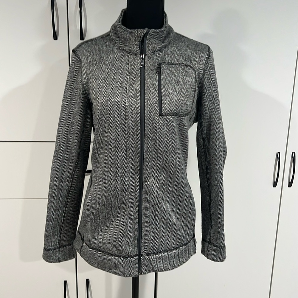 Marc New York Andrew Marc zip up sweatshirt . Size M